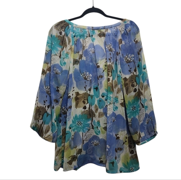 Avenue Women 18/20 Blue Floral Chiffon Split Vneck Button Long Sleeve Blouse - Picture 5 of 6